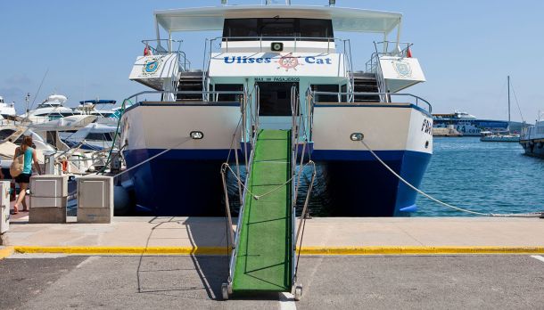 Horarios del barco Ibiza - Formentera para el verano de 2022