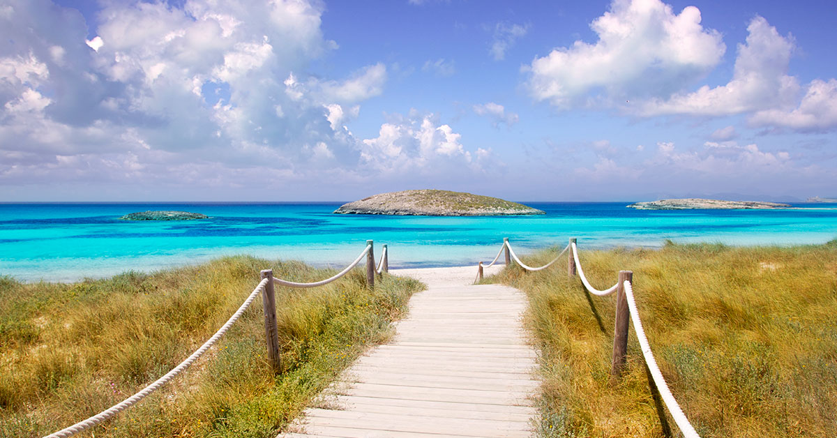 La playa de Illetes ha sido nombrada como la mejor de España