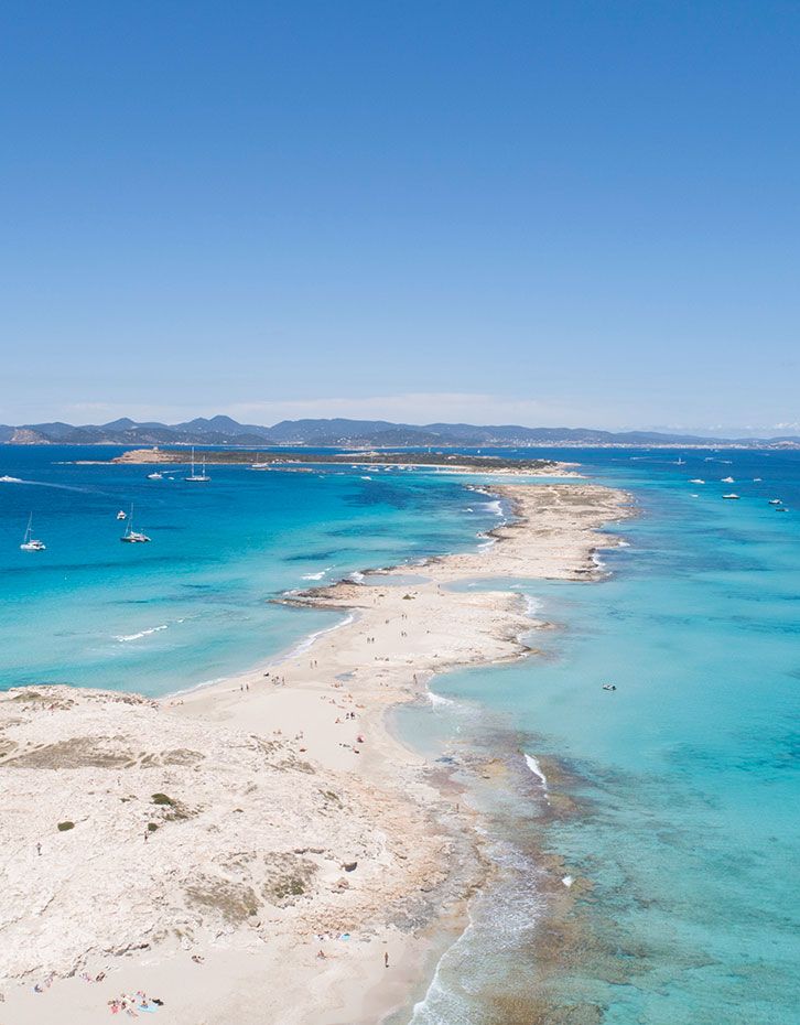 Interactive map and live webcams of Formentera